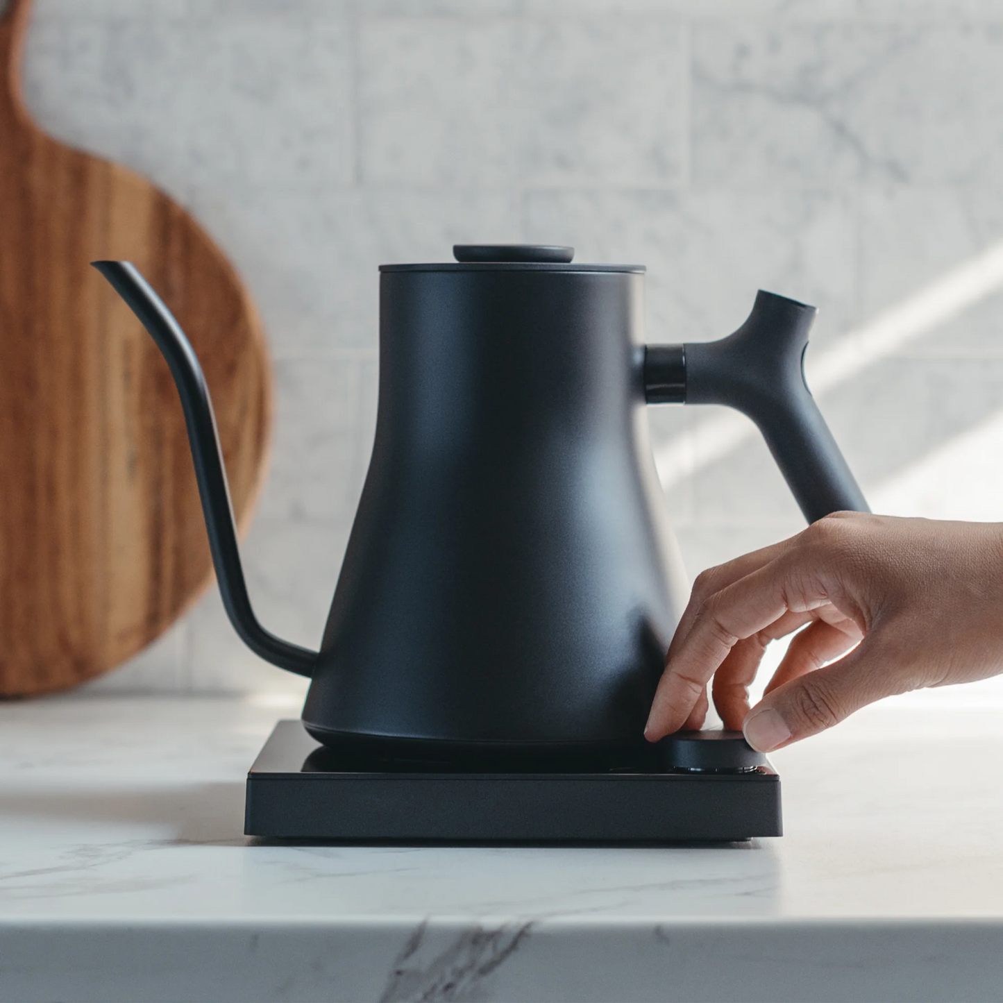 Fellow Stagg EKG Pro Electric Kettle Studio Edition Matte Black